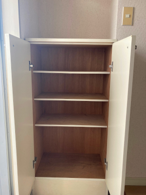 芦屋町大字山鹿 1003 玄関靴箱