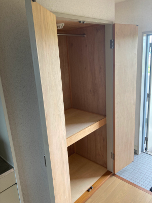 芦屋町大字山鹿 1003 押入れ